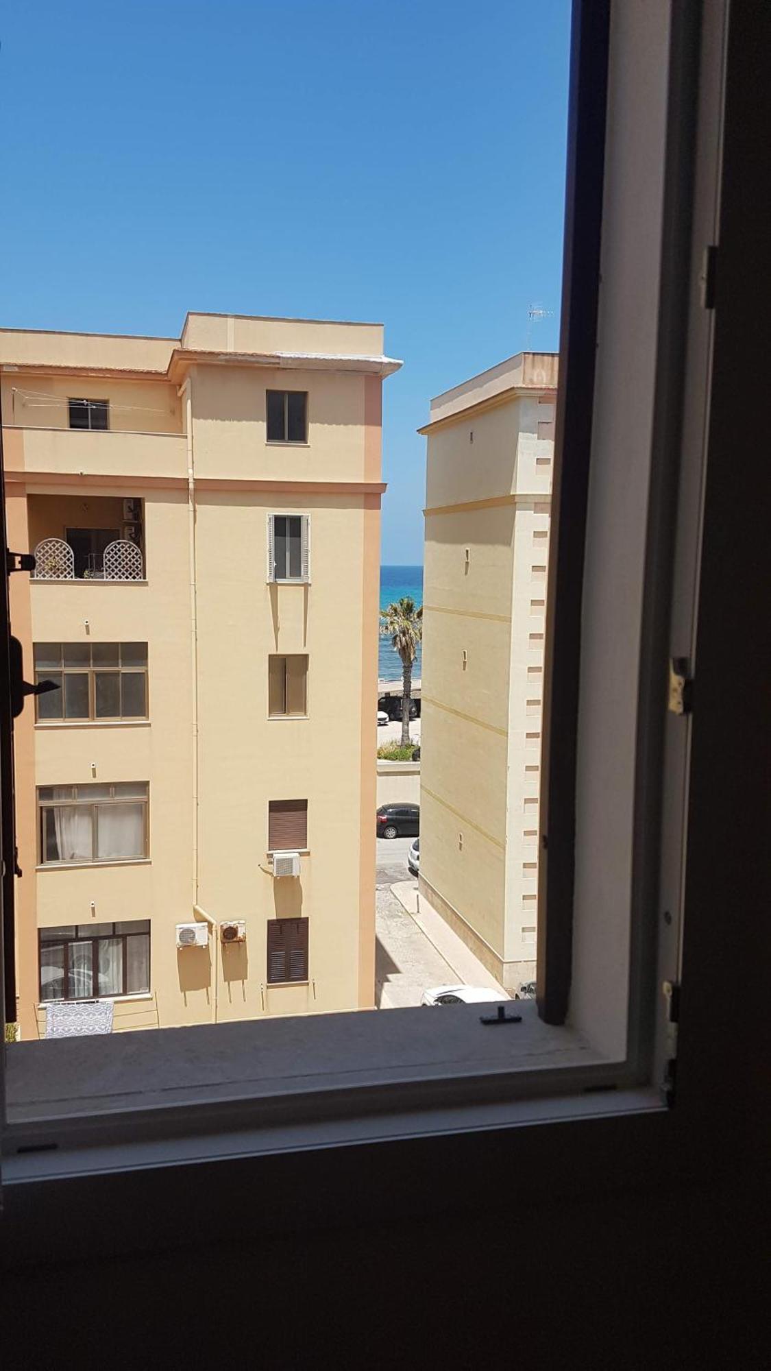 Trapani City Sea Small Apartment Exterior photo